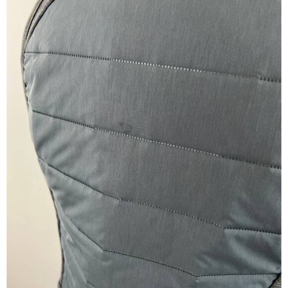 LUCY Gray Sleeveless Quilted Front Zip Mock Neck Polyester Puffer Vest M Medium - Picture 3 of 7